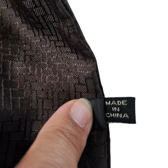 Cole Haan Women's Black Shoulder Bag Shiny Snake Skin Drawstring - Picture 12 of 16